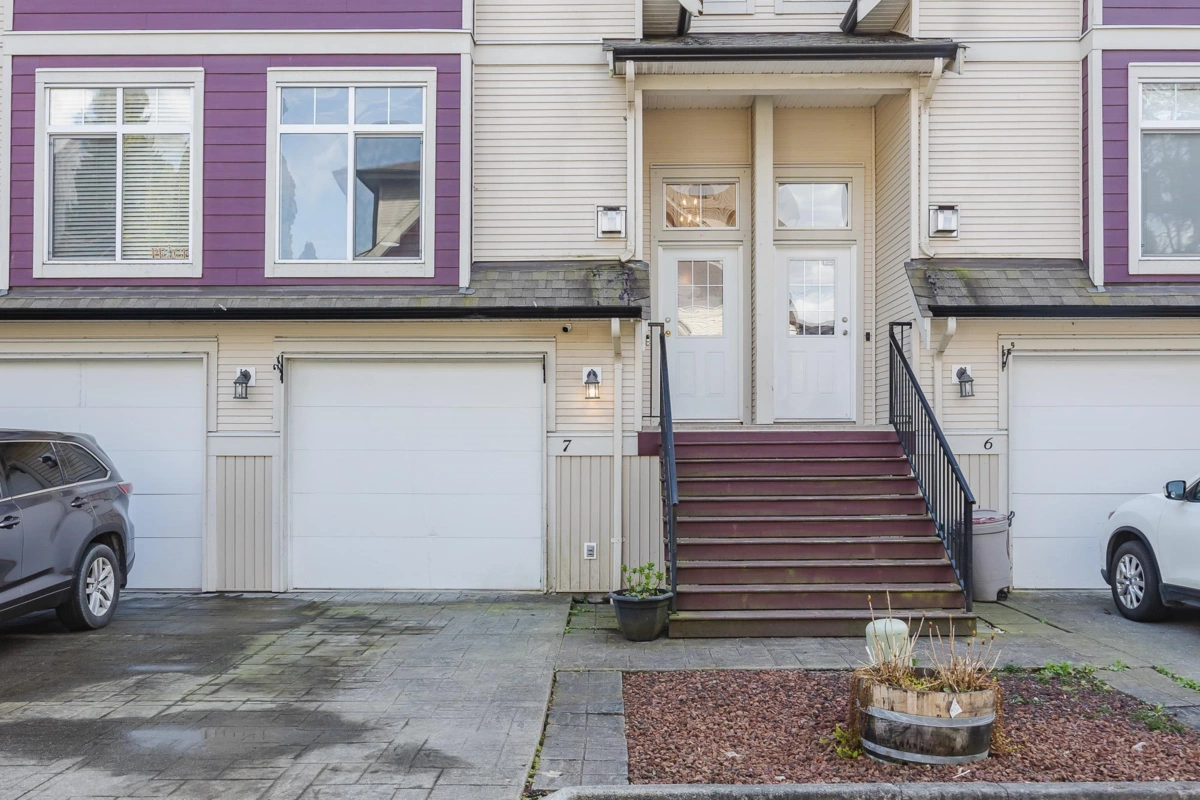 Exterior Rear Photo of 7 46608 Yale Road, Chilliwack, BC