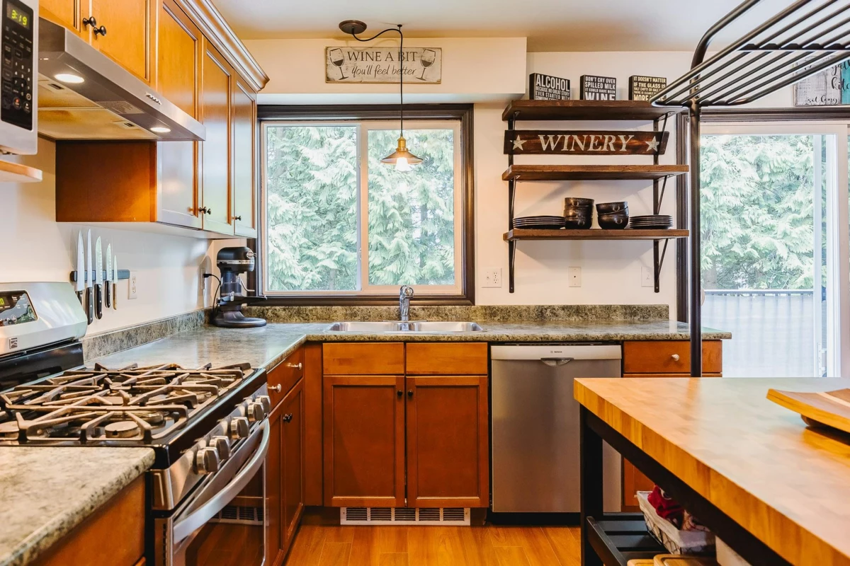 Primary Bedroom Photo of 7 46608 Yale Road, Chilliwack, BC