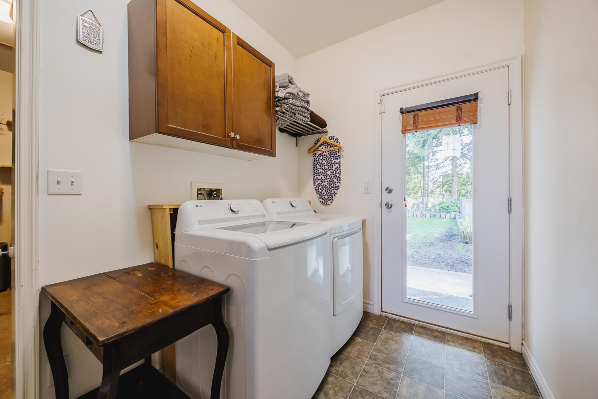 Swimming Pool Photo of 7 46608 Yale Road, Chilliwack, BC