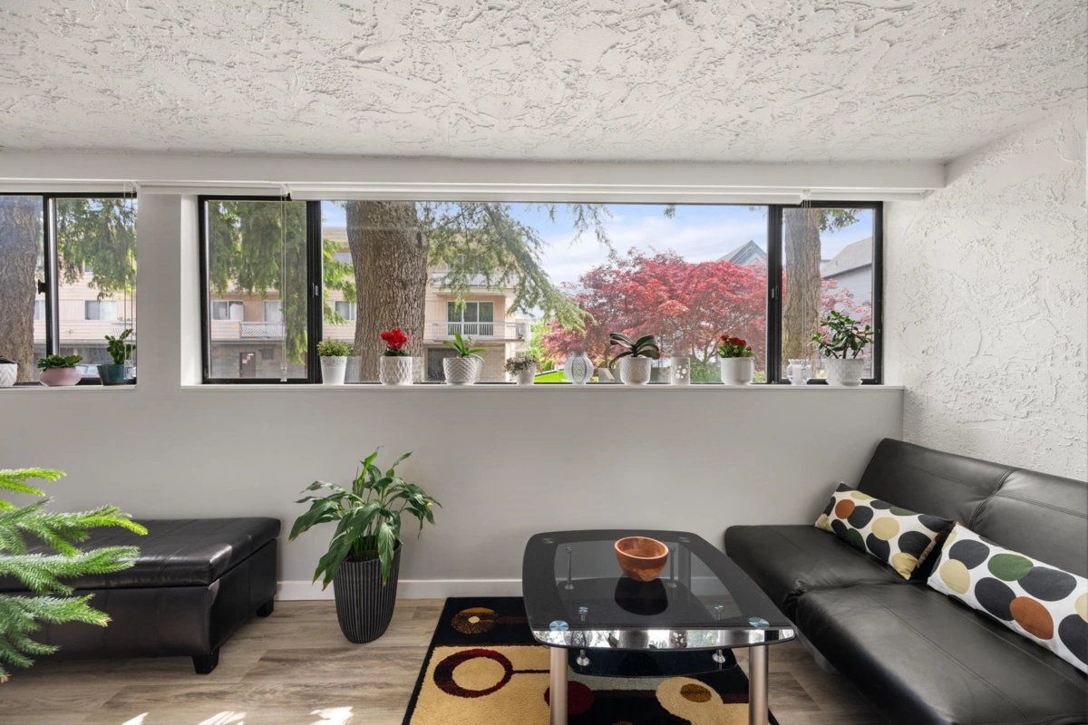 Bedroom 3 Photo of 104 1320 Fir Street, White Rock, BC