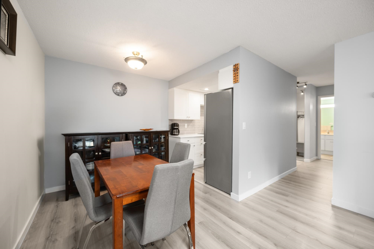 Pantry Photo of 104 1320 Fir Street, White Rock, BC