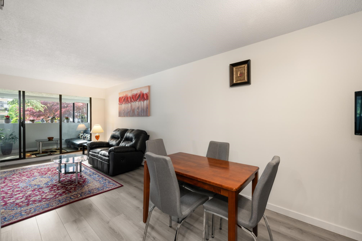 Primary Bedroom Photo of 104 1320 Fir Street, White Rock, BC