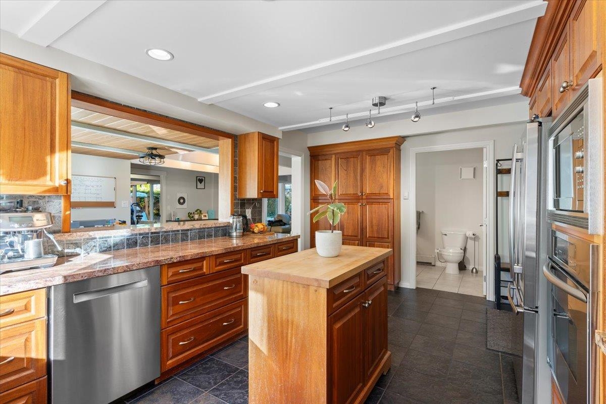 Bedroom 2 Photo of 12350 Carlton Street, Maple Ridge, BC