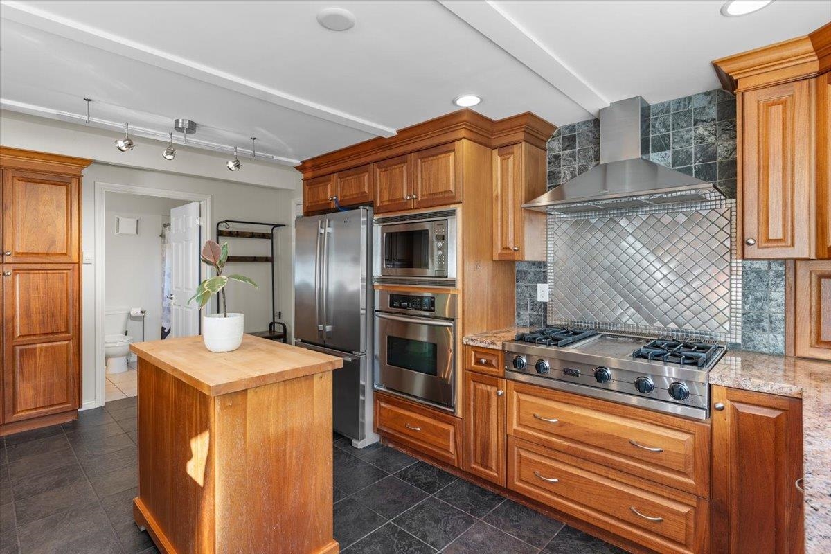 Bedroom 3 Photo of 12350 Carlton Street, Maple Ridge, BC