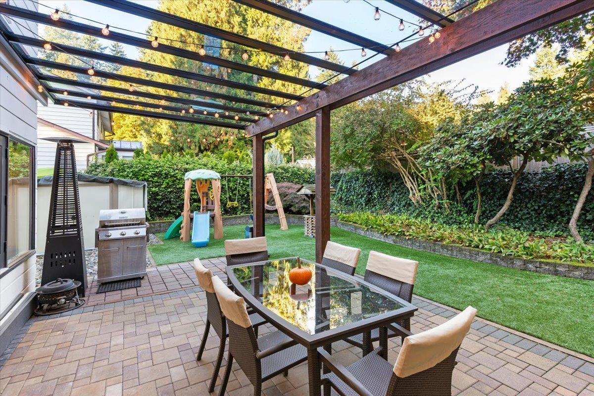 Outdoor Kitchen Photo of 12350 Carlton Street, Maple Ridge, BC