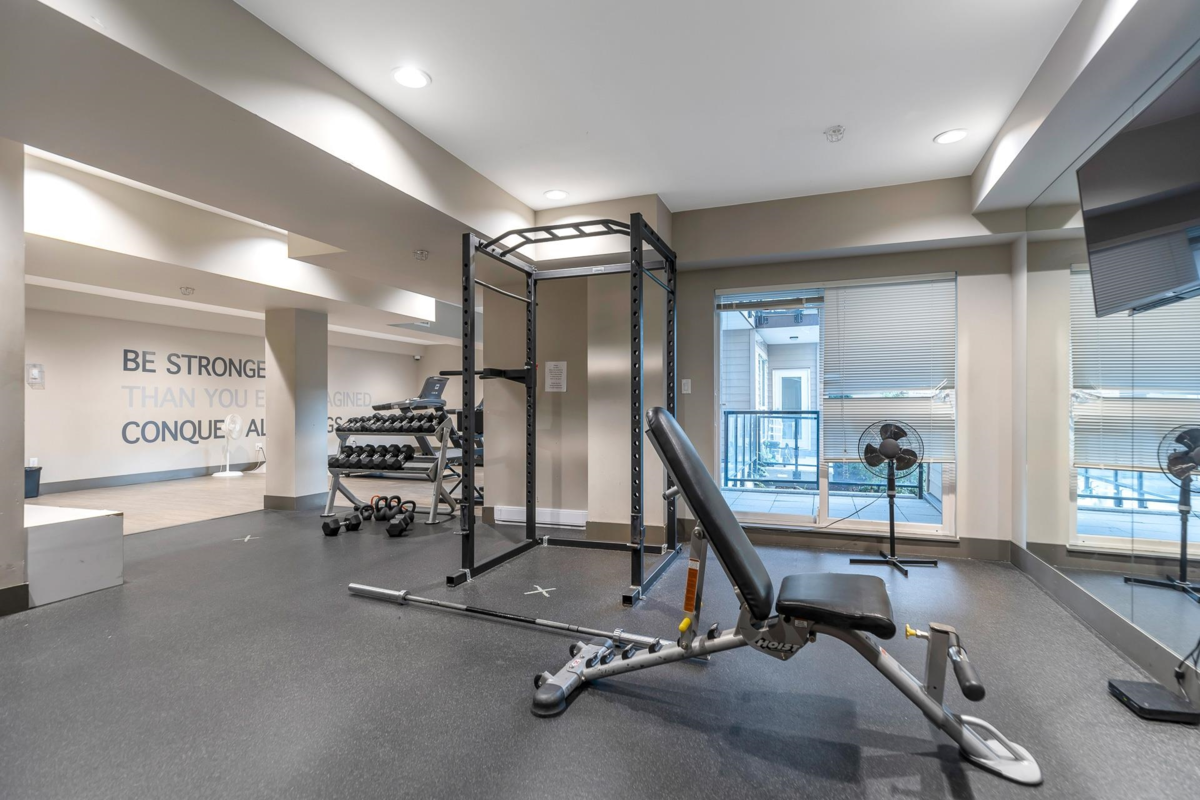 Hallway Photo of 221 13768 108 Avenue, Surrey, BC