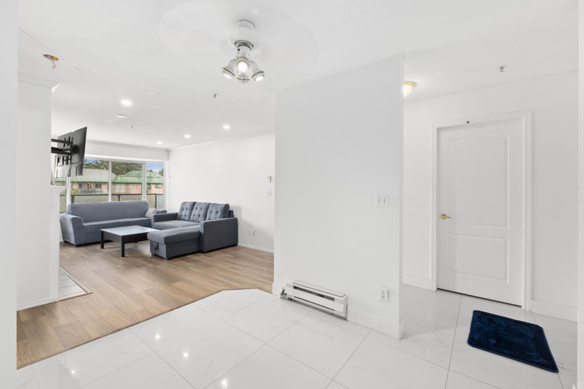 Bedroom 2 Photo of 409 2958 Trethewey Street, Abbotsford, BC