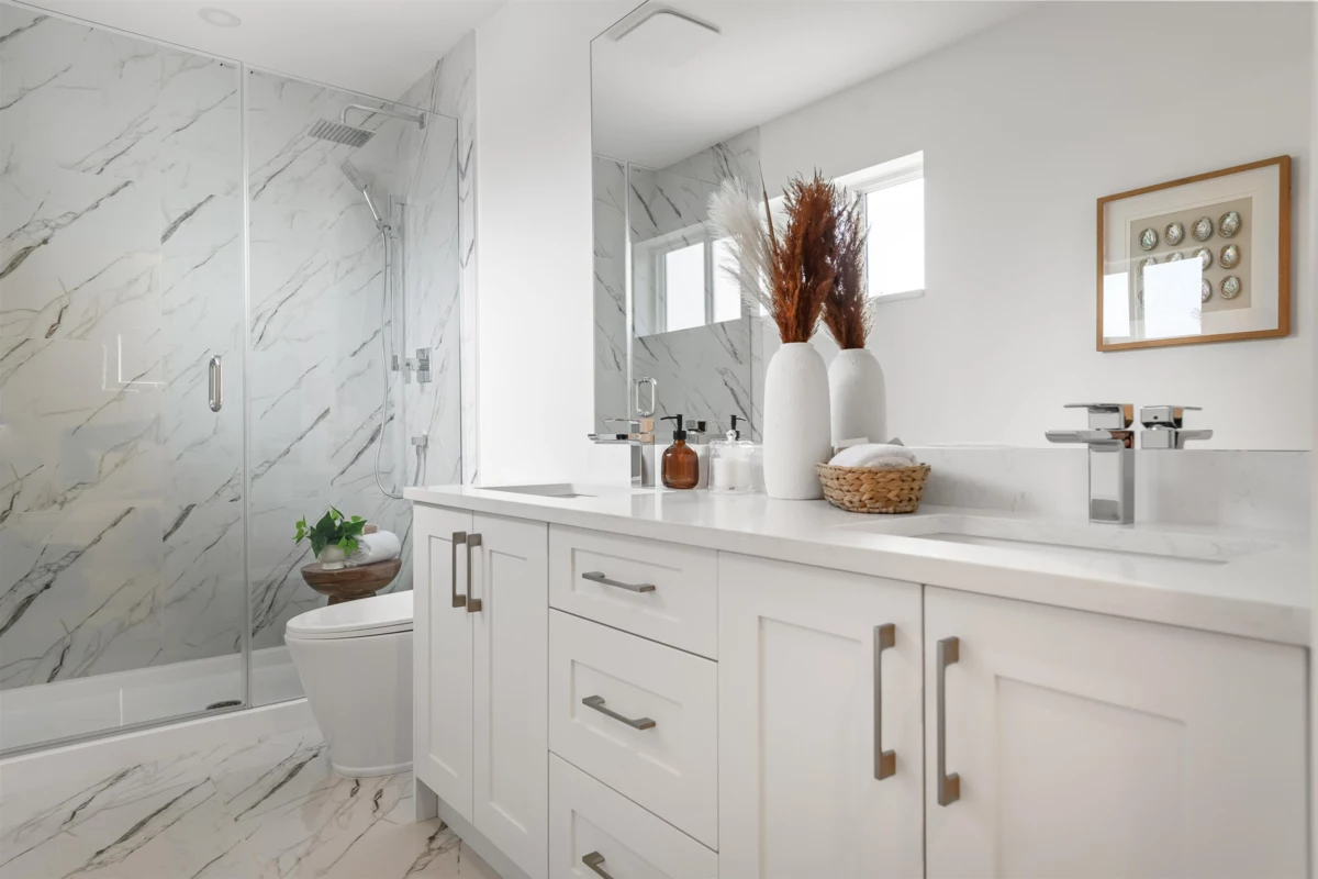 Guest Bathroom Photo of 30 20645 68 Avenue, Langley, BC