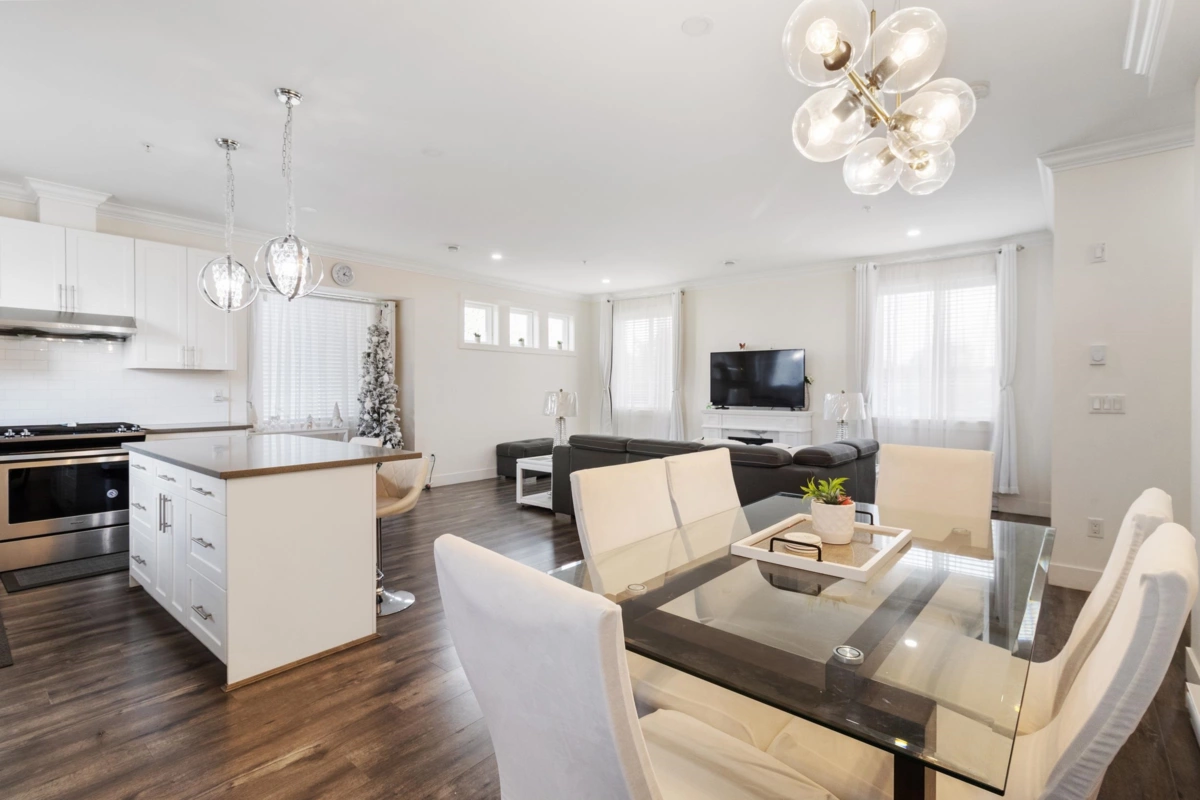 Basement Recreation Room Photo of 1 46387 Margaret Avenue, Chilliwack, BC