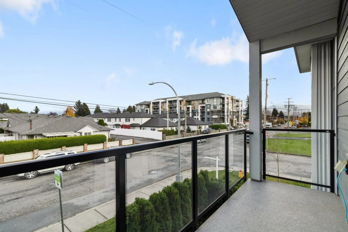 Laundry Room Photo of 1 46387 Margaret Avenue, Chilliwack, BC