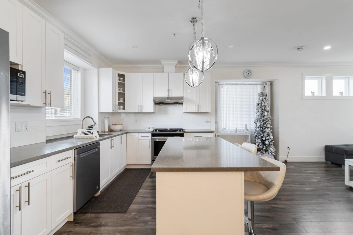 Loft / Bonus Room Photo of 1 46387 Margaret Avenue, Chilliwack, BC