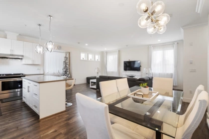 Basement Recreation Room Photo of 1 46387 Margaret Avenue, Chilliwack, BC