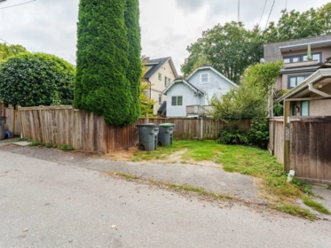 2645 W 6th Avenue, Vancouver, BC, Vancouver — Single Family Residence for sale