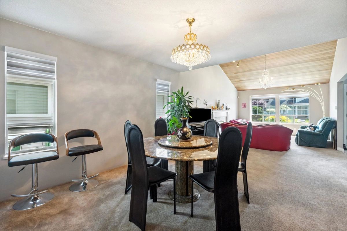 Family Room Photo of 12371 Greenland Drive, Richmond, BC