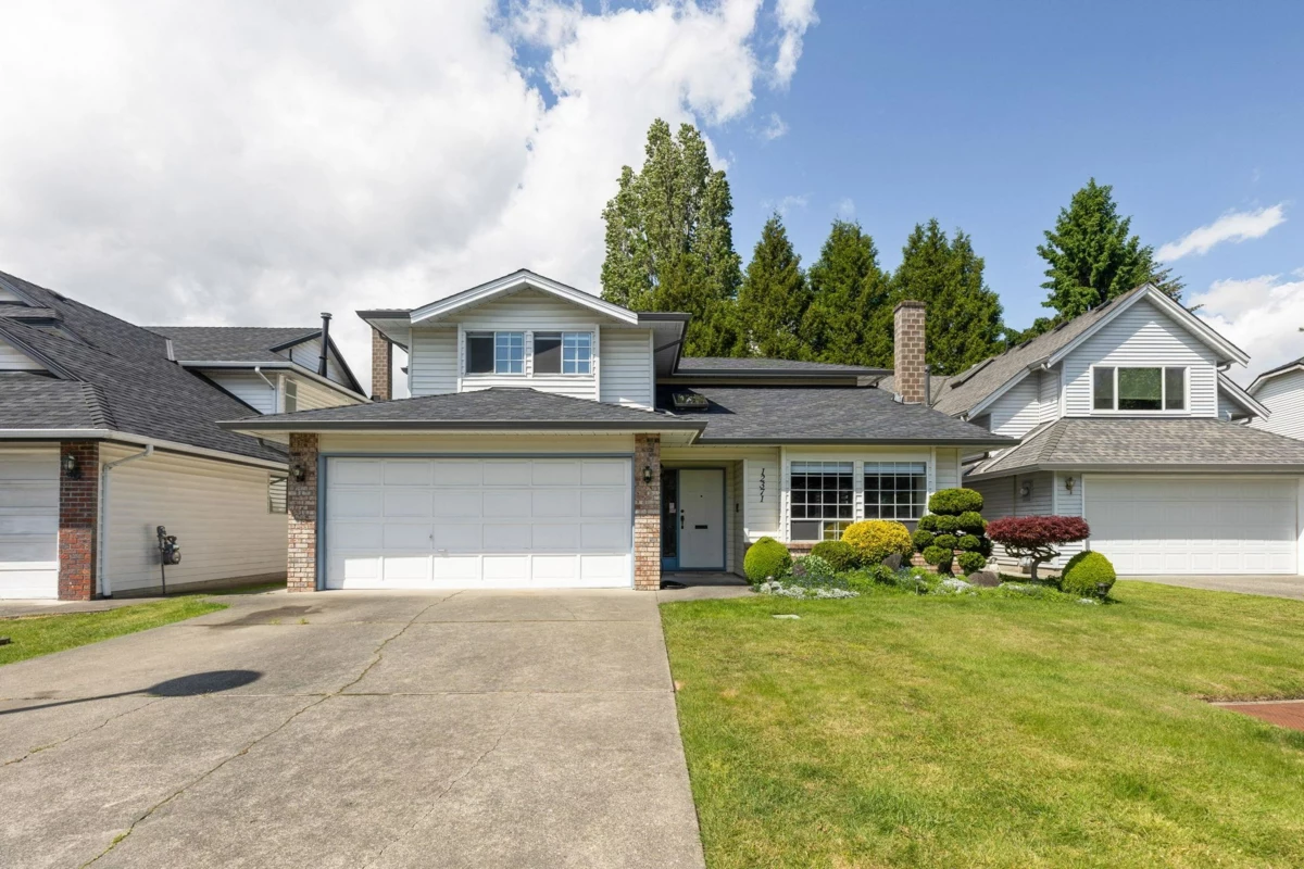 Front Yard Photo of 12371 Greenland Drive, Richmond, BC