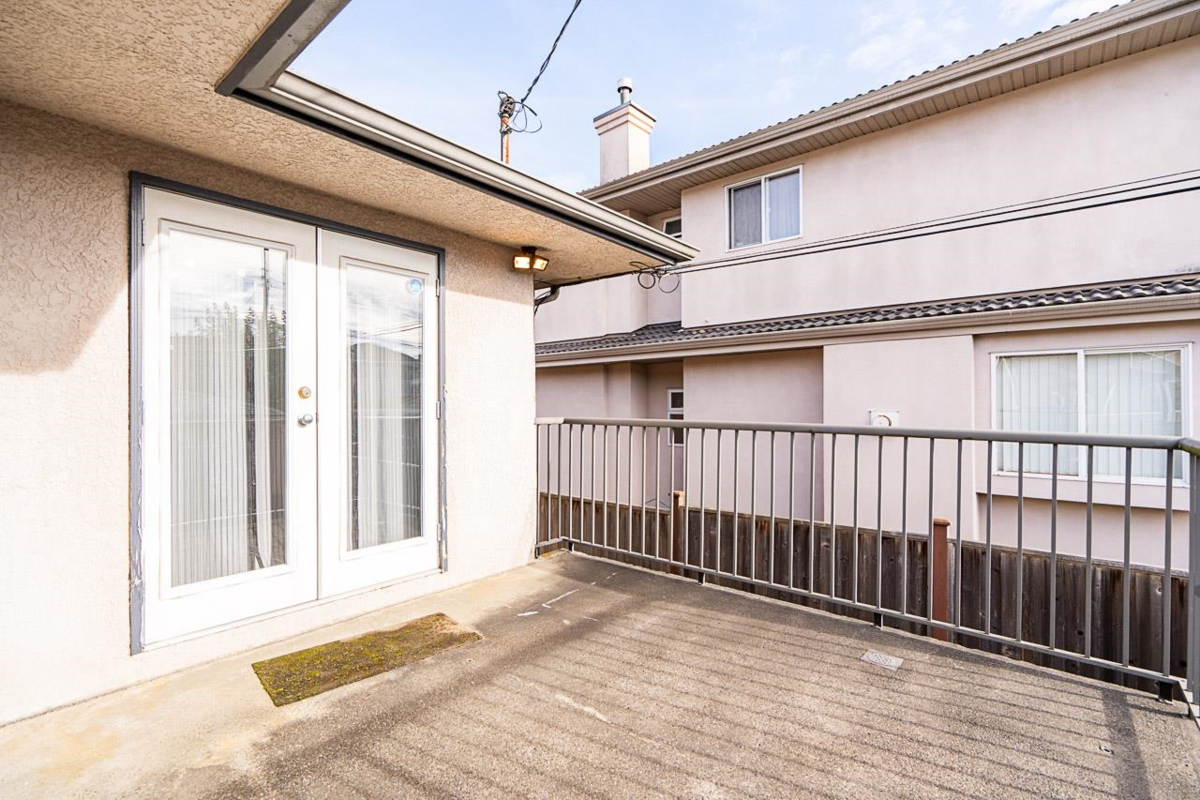 Powder Room Photo of 3738 Forest Street, Burnaby, BC