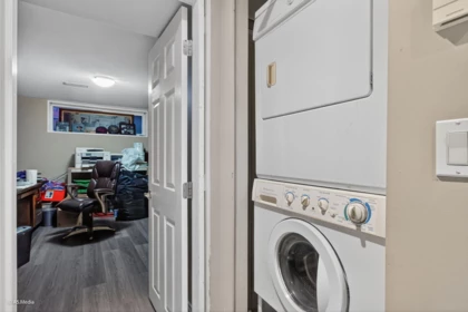 Hallway Photo of 24644 56 Avenue, Langley, BC