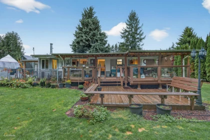 Outdoor Deck Photo of 24644 56 Avenue, Langley, BC