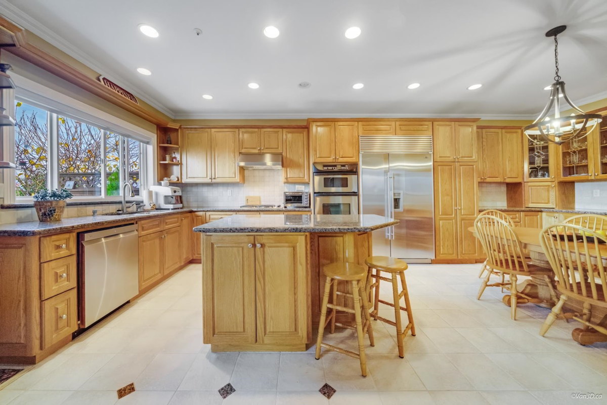 Pantry Photo of 1627 E 34th Avenue, Vancouver, BC