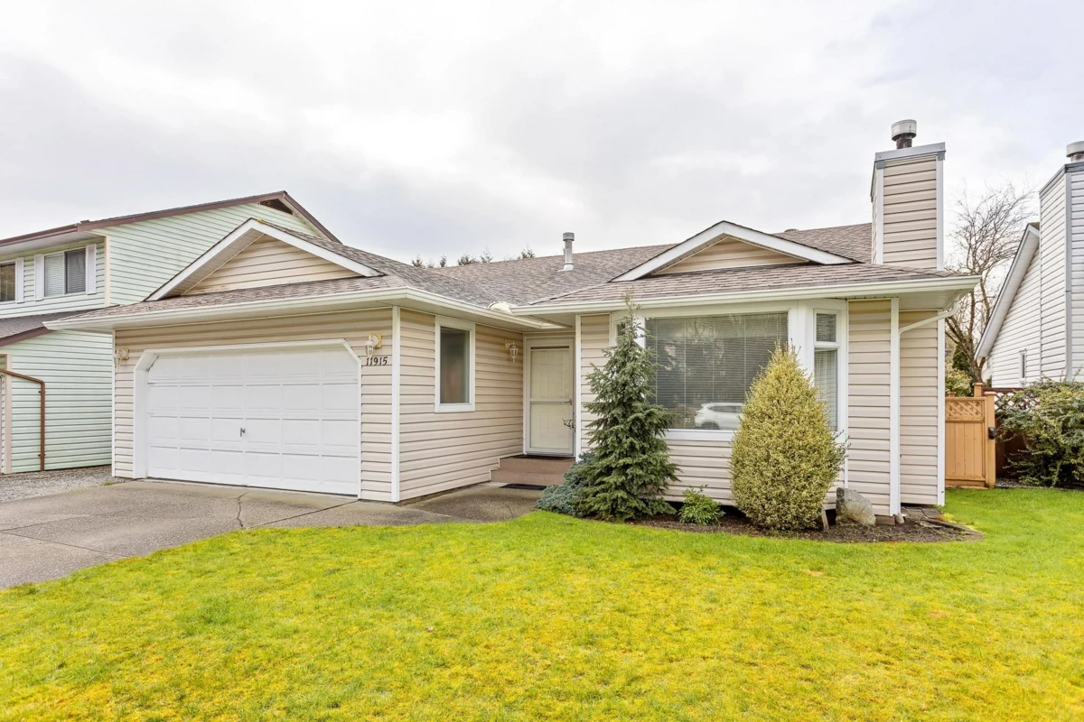 Exterior Front Photo of 11915 237a Street, Maple Ridge, BC