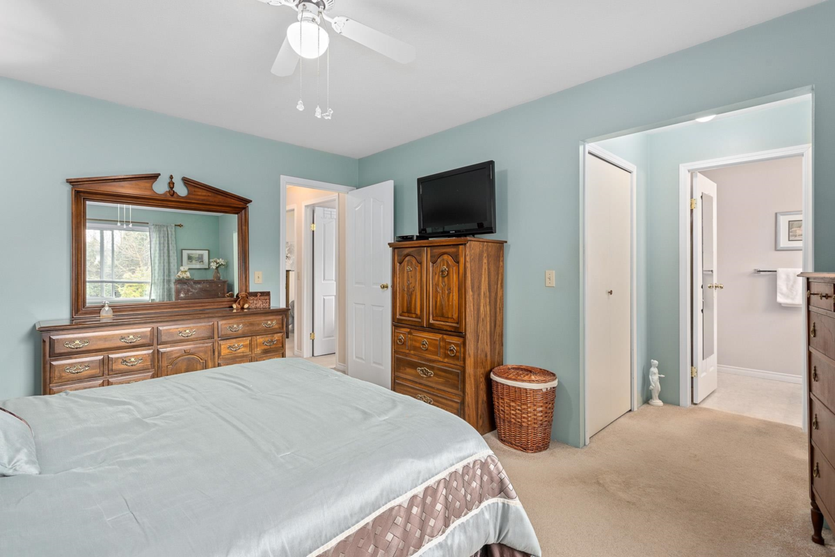 Garage Interior Photo of 11915 237a Street, Maple Ridge, BC