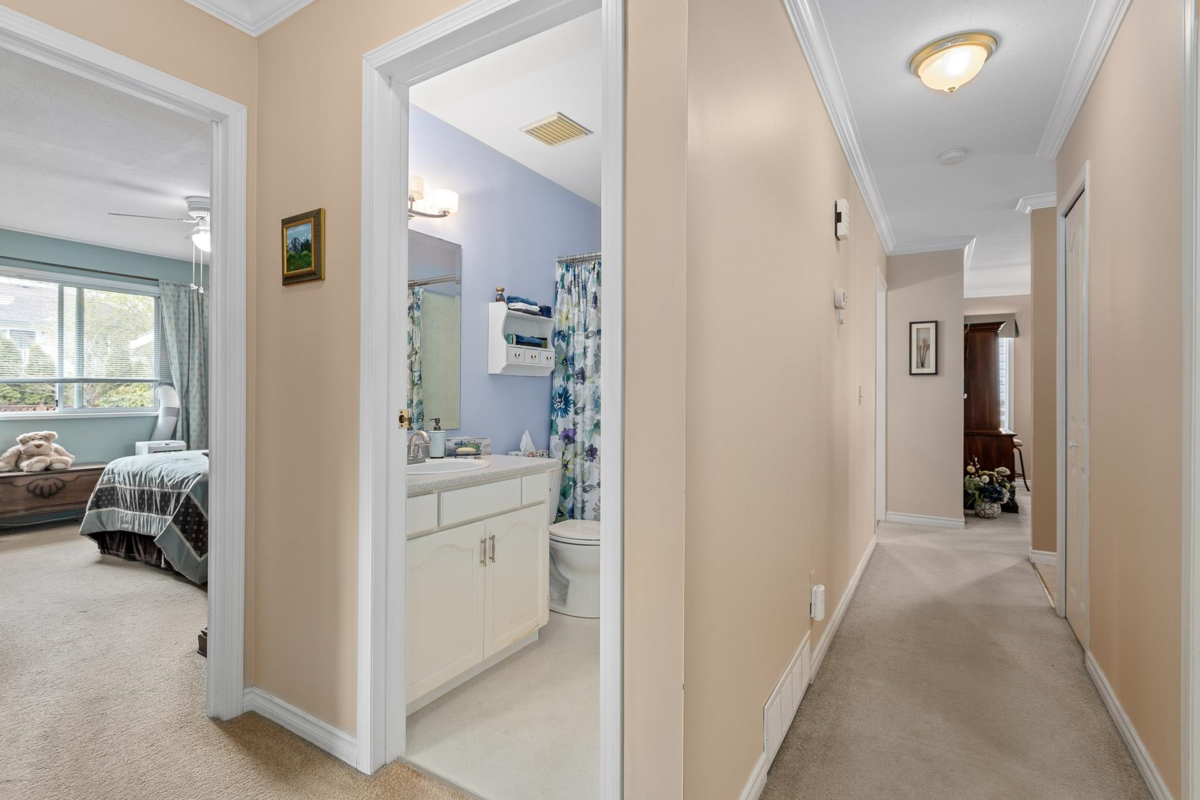 Garden / Landscaping Photo of 11915 237a Street, Maple Ridge, BC