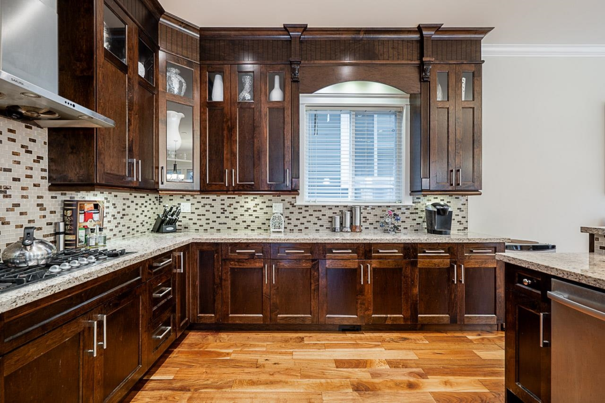 Breakfast Nook Photo of 16302 25 Avenue, Surrey, BC