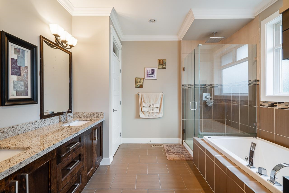 Loft / Bonus Room Photo of 16302 25 Avenue, Surrey, BC