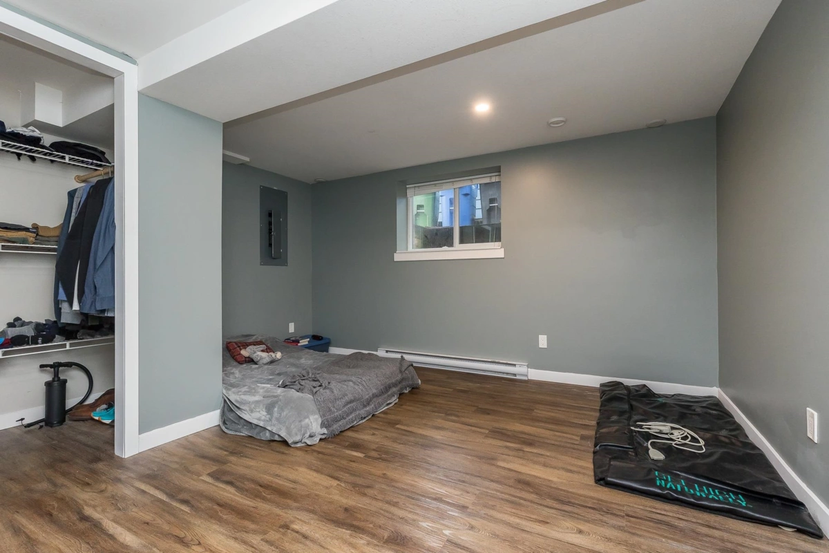 Mudroom Photo of 33944 Mccrimmon Drive, Abbotsford, BC
