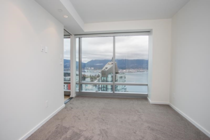 Powder Room Photo of 4705 1151 W Georgia Street, Vancouver, BC