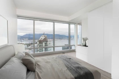 Walk-In Closet Photo of 4705 1151 W Georgia Street, Vancouver, BC