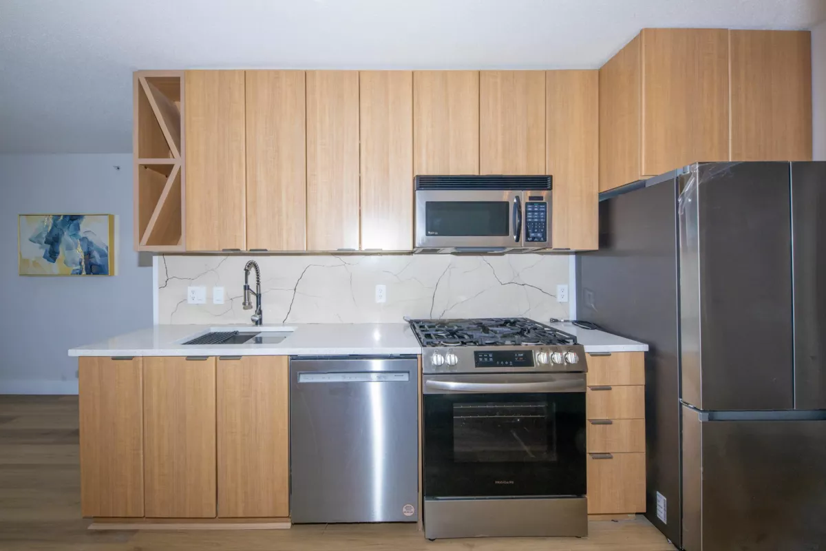 Kitchen Photo of 2103 1010 Richards Street, Vancouver, BC