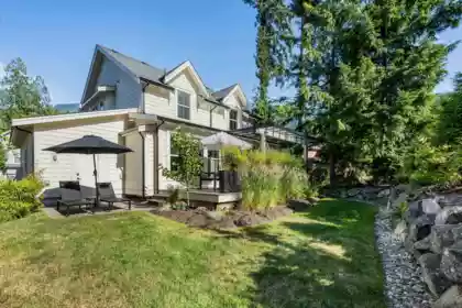 Garden / Landscaping Photo of 1805 Frosst Creek Crossing, Lindell Beach, BC