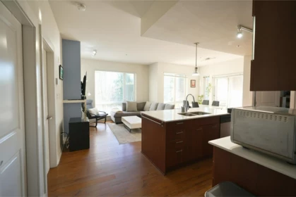 204 13339 102a Avenue, Surrey, BC