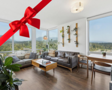 1702 1550 Fern Street, North Vancouver, BC