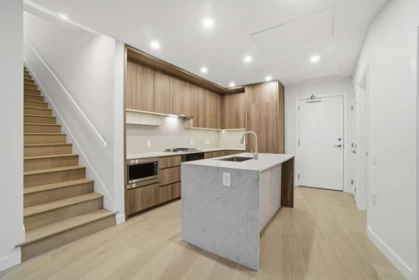 608 5212 Cambie Street, Vancouver, BC