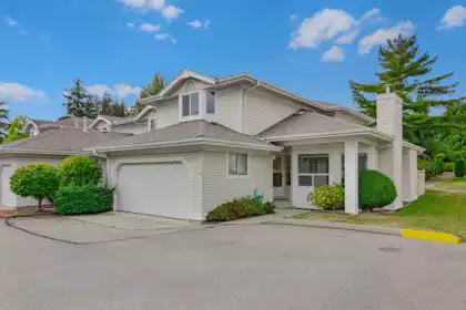 4 6452 121 Street, Surrey, BC, Surrey — Townhouse for sale