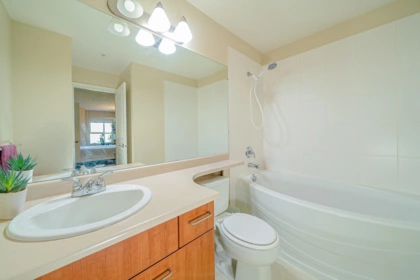 Powder Room Photo of 463 9100 Ferndale Road, Richmond, BC