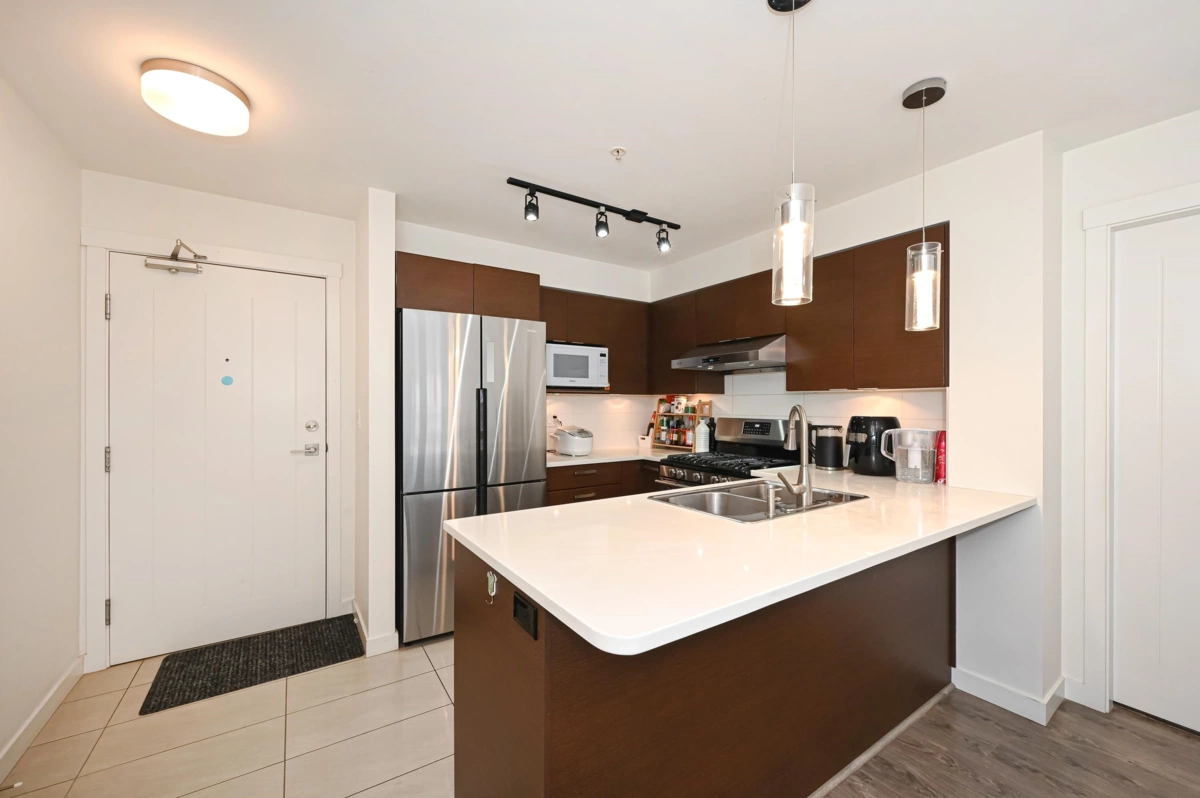 Staircase Photo of 335 12339 Steveston Highway, Richmond, BC