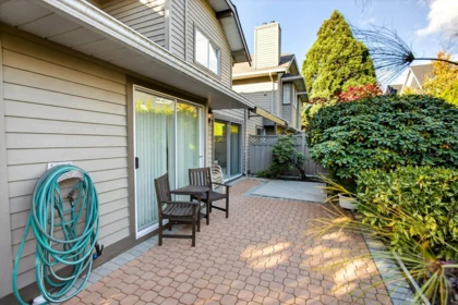 Backyard Photo of 101 16275 15 Avenue, Surrey, BC