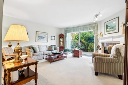 Dining Area Photo of 101 16275 15 Avenue, Surrey, BC