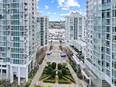 123 Aquarius Mews, Vancouver, BC, Vancouver — Townhouse for sale