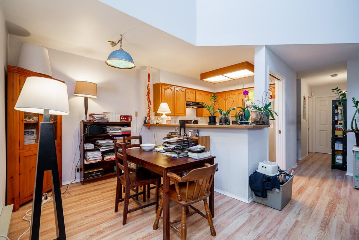 Dining Area Photo of 9 9785 152b Street, Surrey, BC