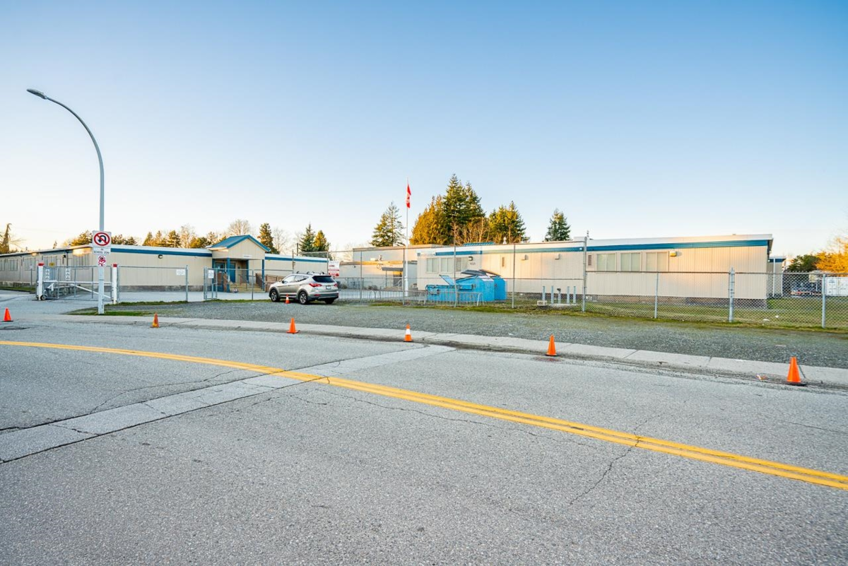 Primary Bathroom Photo of 9 9785 152b Street, Surrey, BC