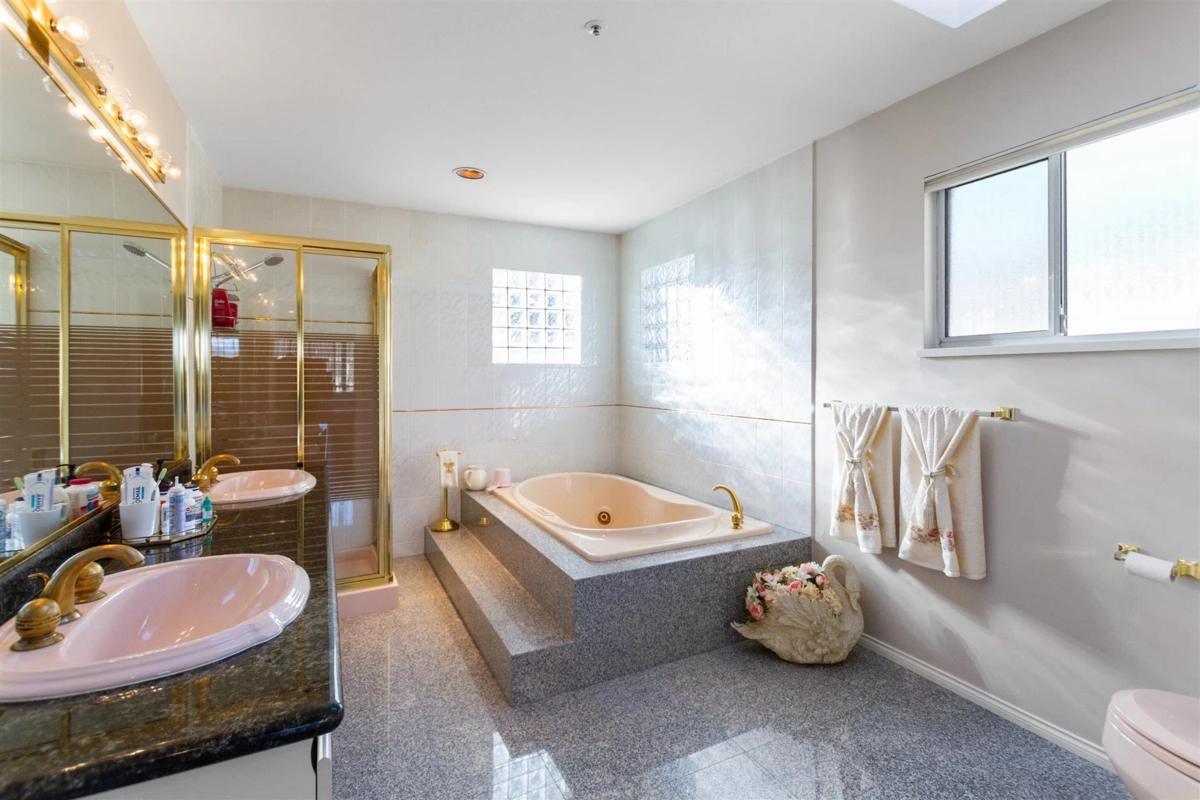 Bedroom 3 Photo of 1028 W 51st Avenue, Vancouver, BC