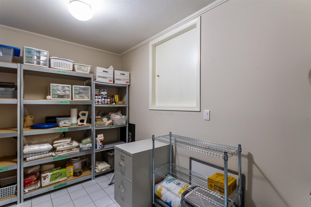 Hallway Photo of 1028 W 51st Avenue, Vancouver, BC