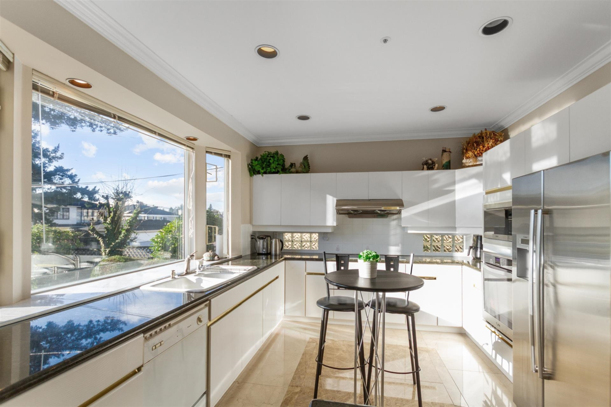 Pantry Photo of 1028 W 51st Avenue, Vancouver, BC