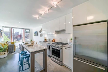 404 231 E Pender Street, Vancouver, BC, Vancouver — Apartment/Condo for sale