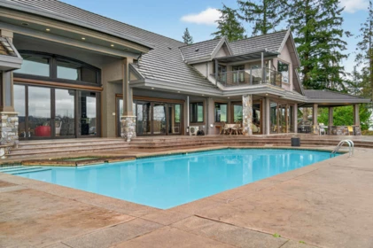 24228 River Road, Maple Ridge, BC