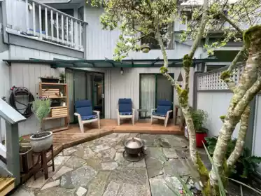 Loft / Bonus Room Photo of 9 5753 Wharf Avenue, Sechelt, BC